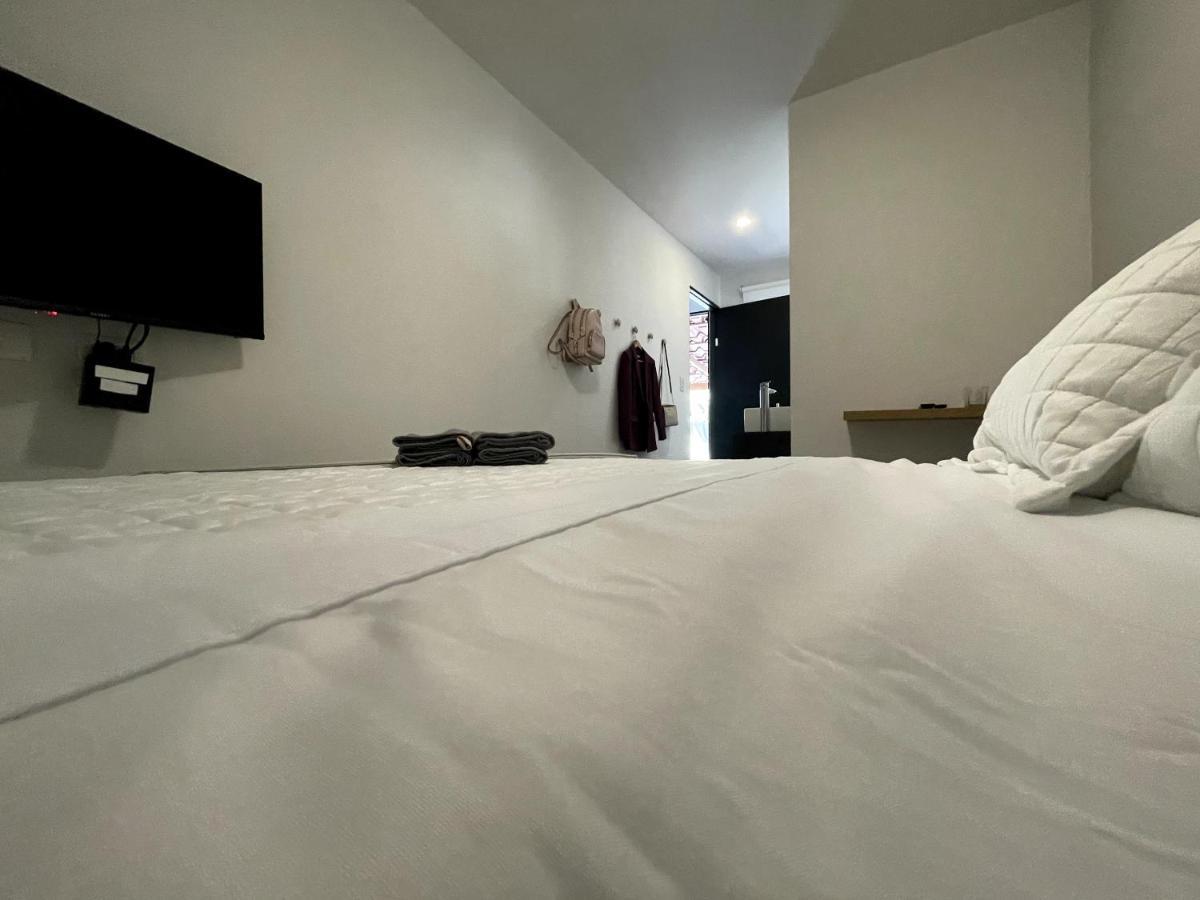 Nina'S - Juan Santamaria Hotel Alajuela Ngoại thất bức ảnh