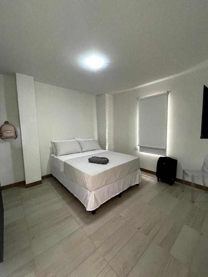 Nina'S - Juan Santamaria Hotel Alajuela Ngoại thất bức ảnh